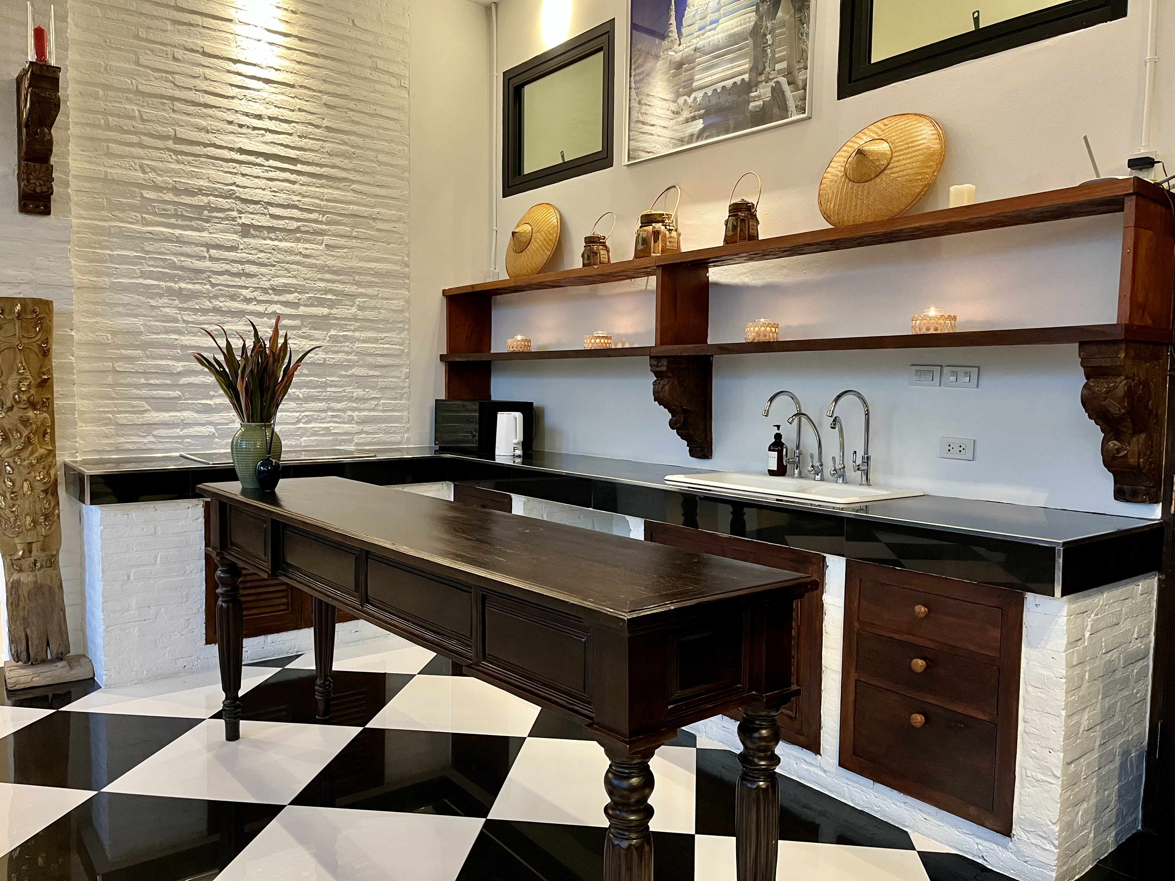 The Lanna Lounge - Image 16